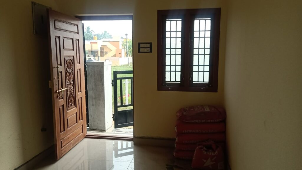 HOUSE IN PADAPPAI